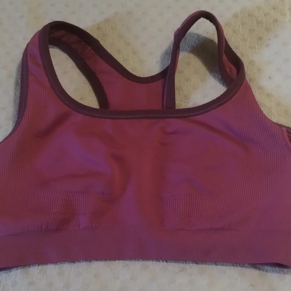 Patagonia purple sports bra - Picture 7 of 8